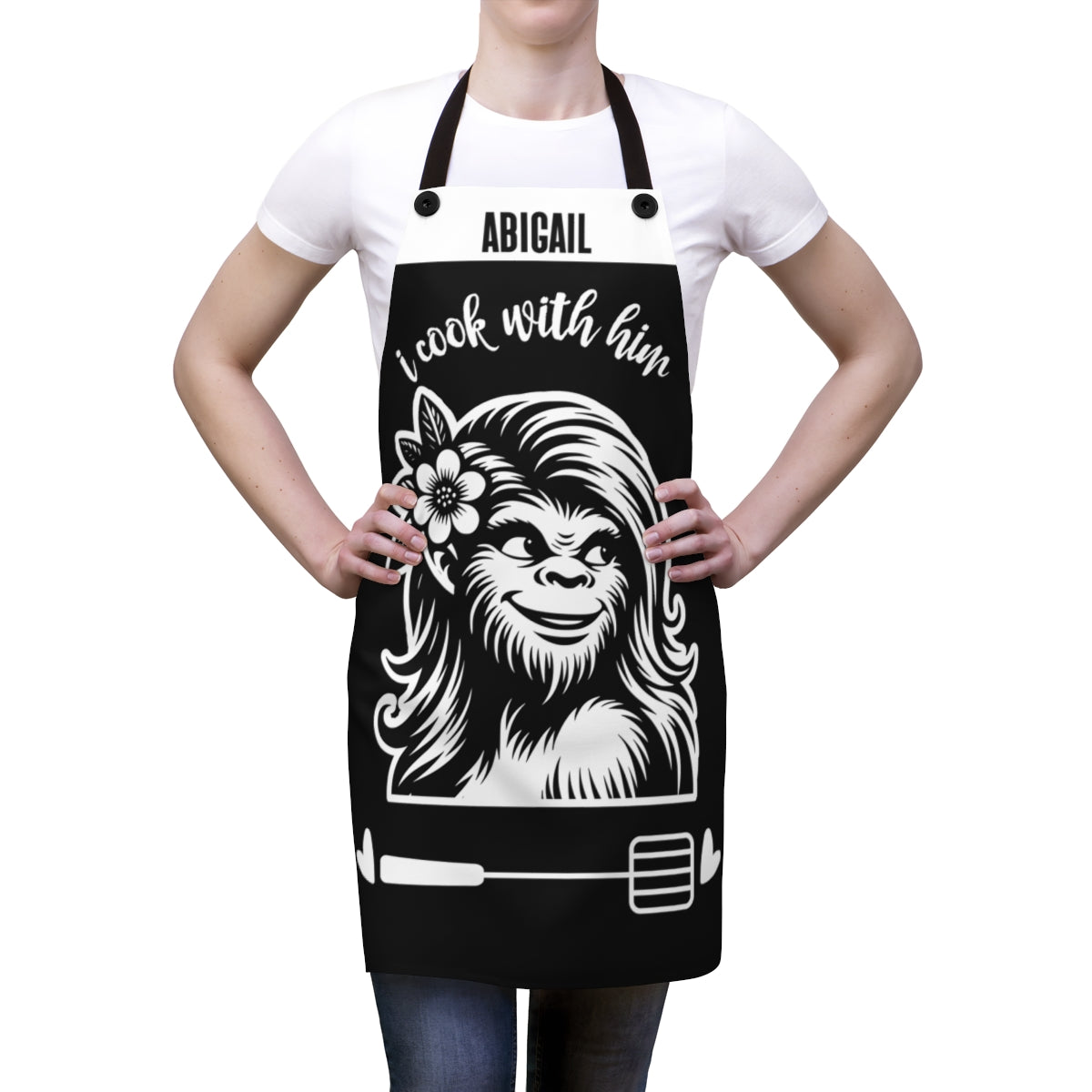 Couple Apron: Personalized Funny Bigfoot & Bigfootess Couples Apron for Valentine's Day | Cute Couple Gift