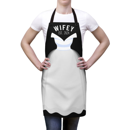 Couples Aprons: Newlyweds Gift for Daughter | Wedding Day Gift to Fiancé | 1st Year Anniversary