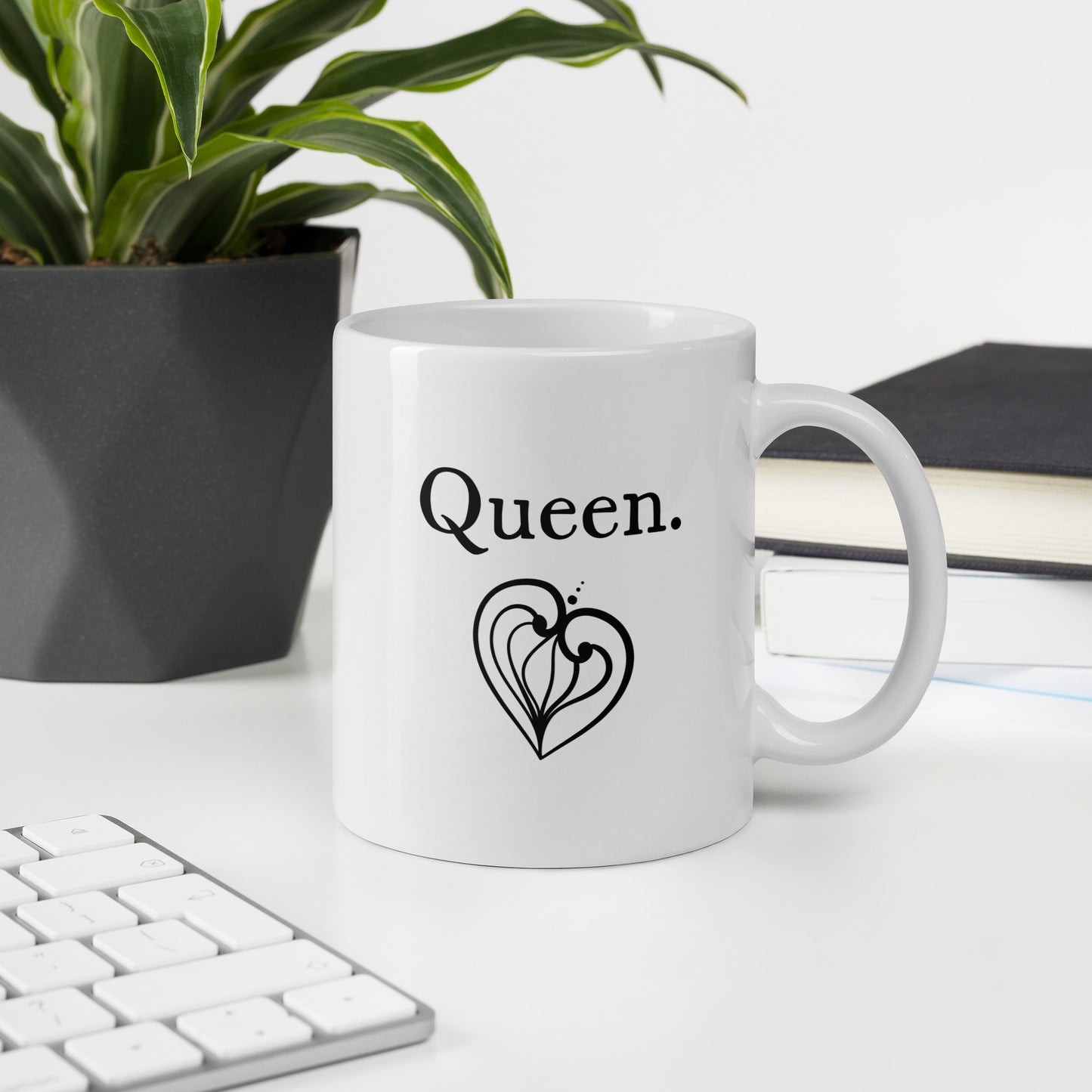 Bonus Mom Mug: Queen Coffee Mug for Stepmothers | Unique Minimalist Mother's Day Gifts